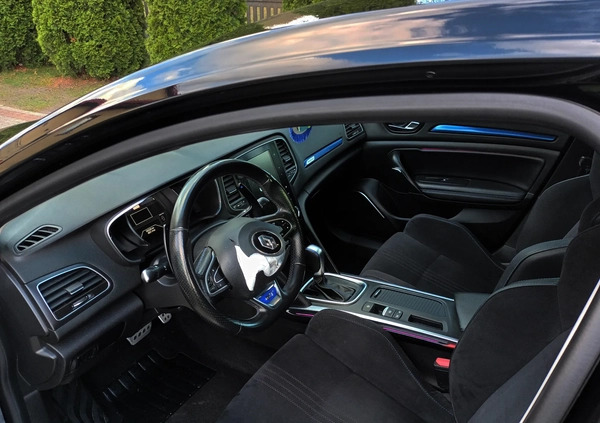 Renault Megane cena 41800 przebieg: 162000, rok produkcji 2016 z Kielce małe 172